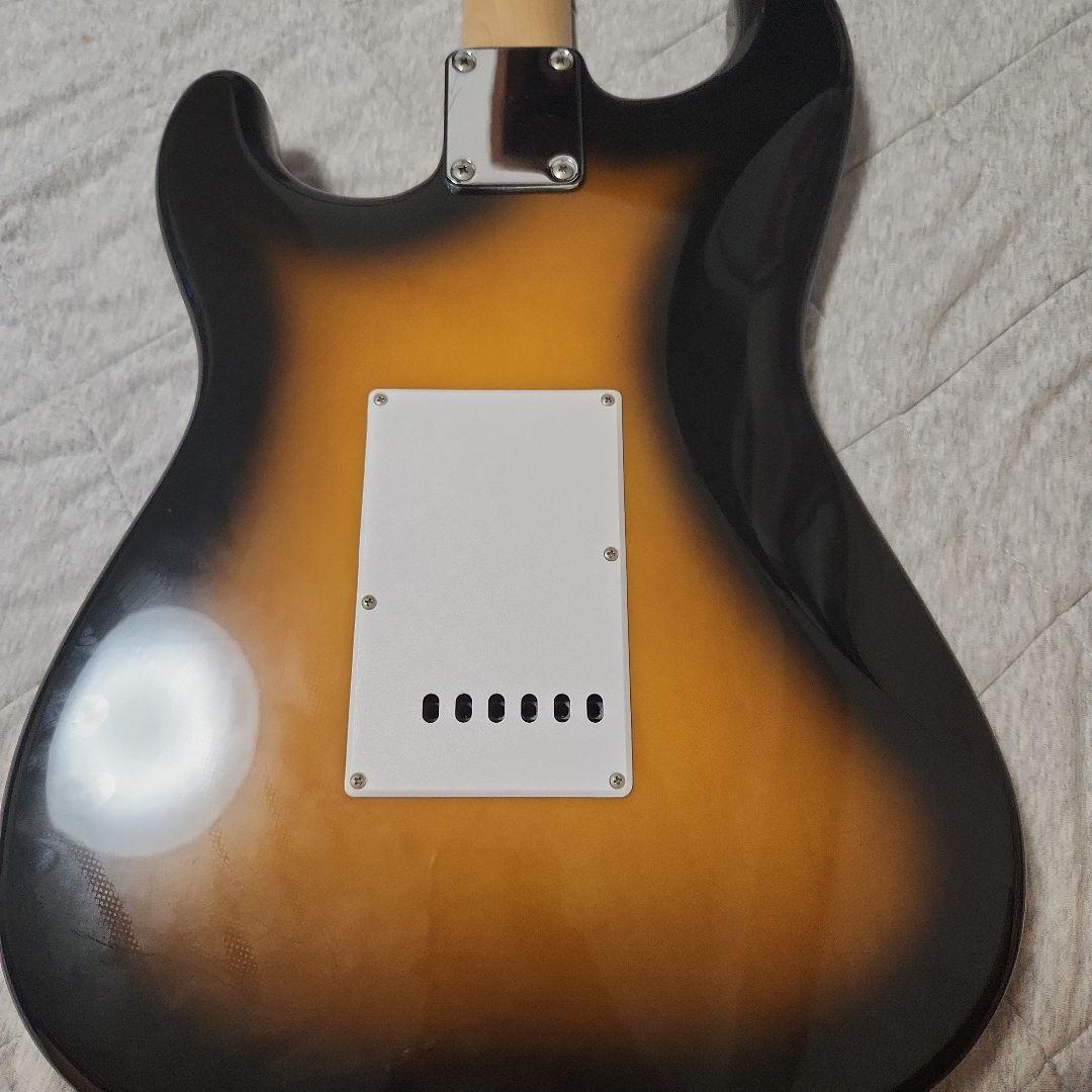 Bacchus バッカス　エレキギター　ストラトキャスタータイプ