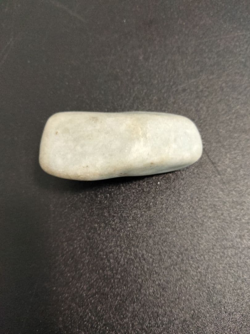 国石翡翠　85g ヒスイ　ひすい　新潟県 糸魚川市姫川翡翠　原石　翡翠