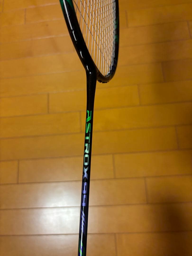 YONEX ヨネックスアストロクス99 LCW リーチョンウェイ モデル4UG5
