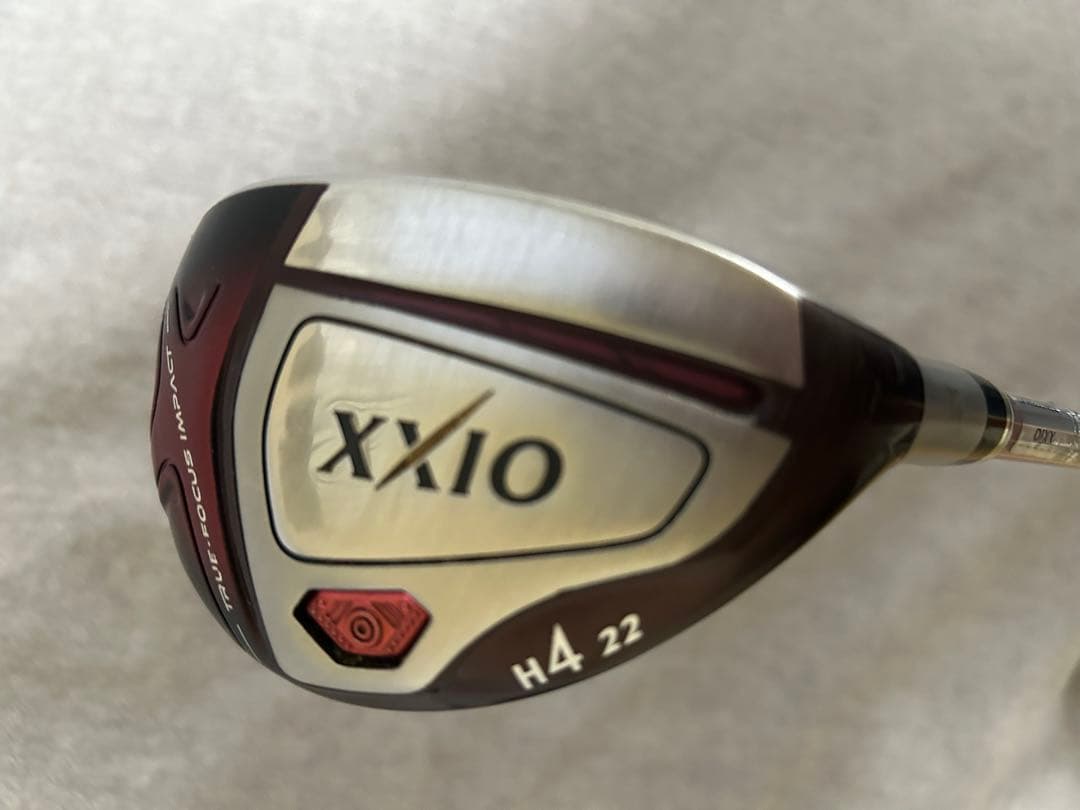 良品ゼクシオ10 XXIOレディース ハイブリッド3本セット　ユーティリティ