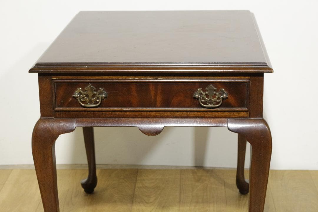 Drexelドレクセル★サイドテーブル★クラシック★木製家具★ネコ脚★