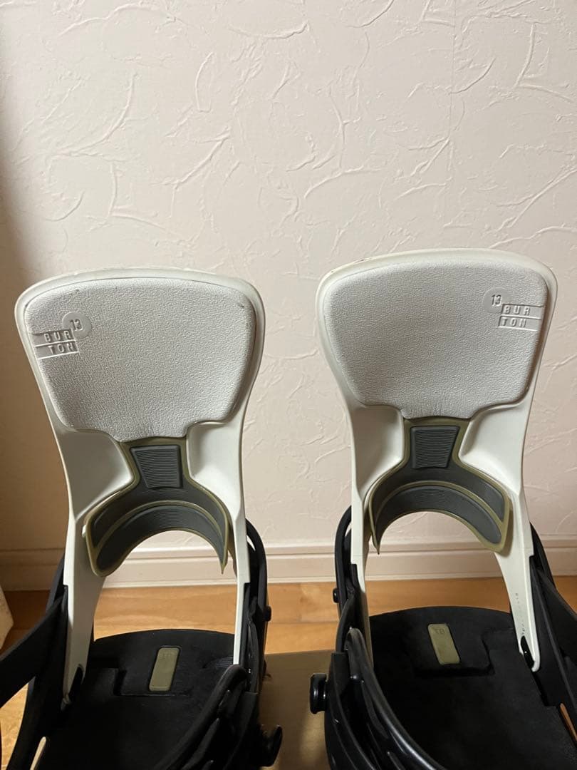 バートン　カーテルX サイズM ホワイト×ブラック