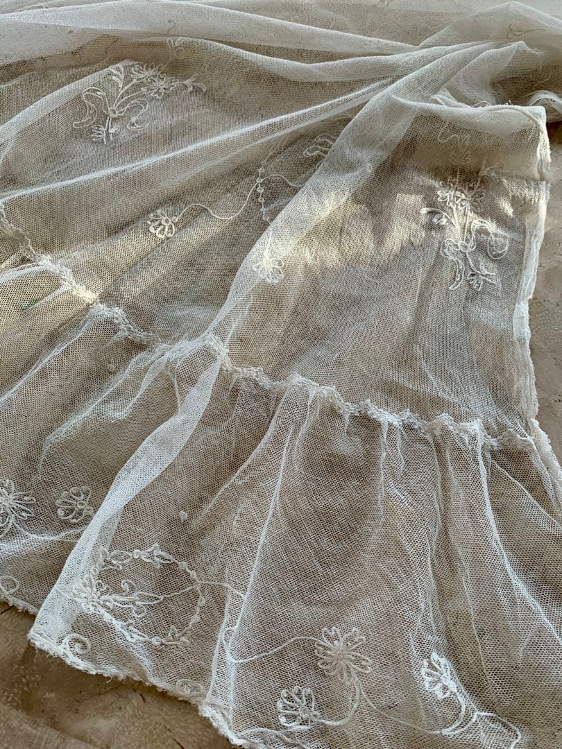 フランスアンティークコーネリー刺繍チュールレースロングカーテン※古色ホワイト