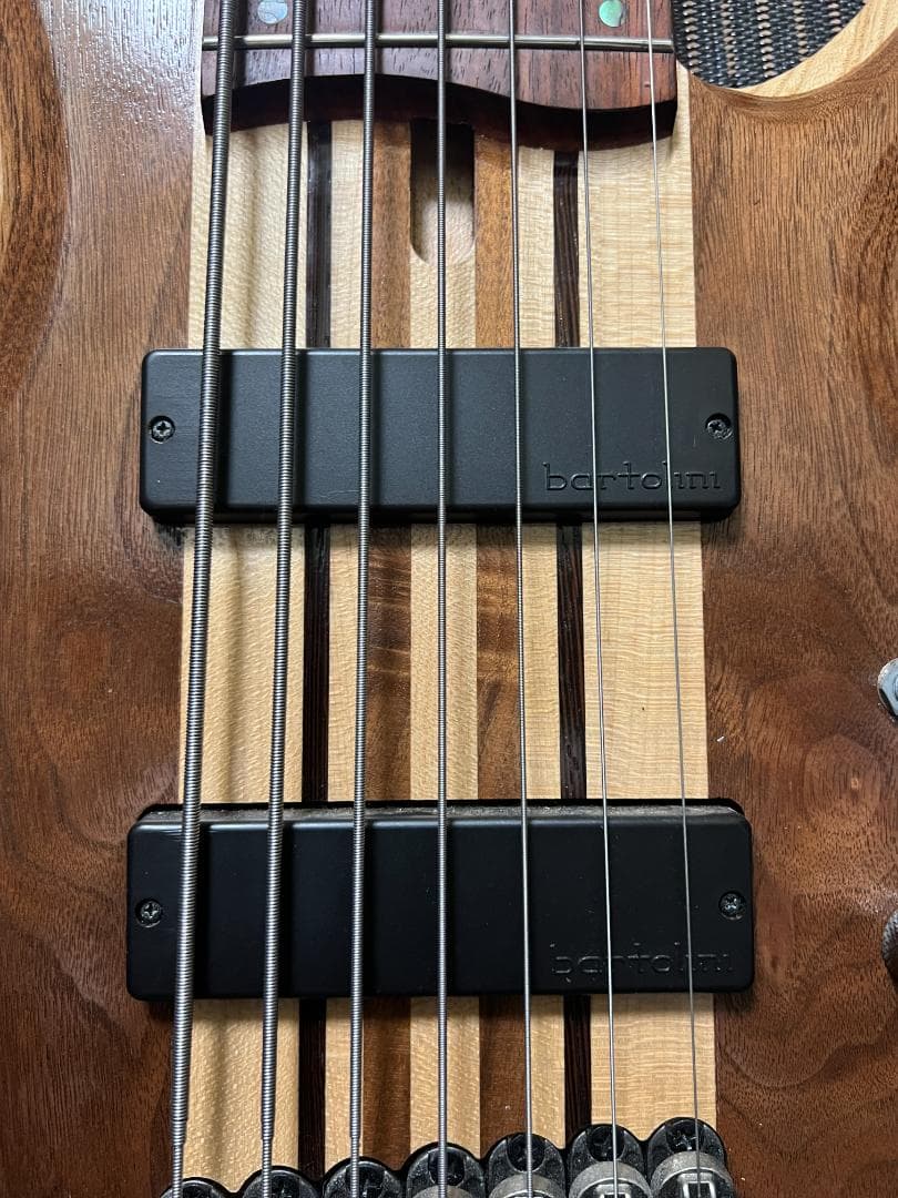 Ibanez BTB 747 ７弦　エレキベース ギグバッグ付き