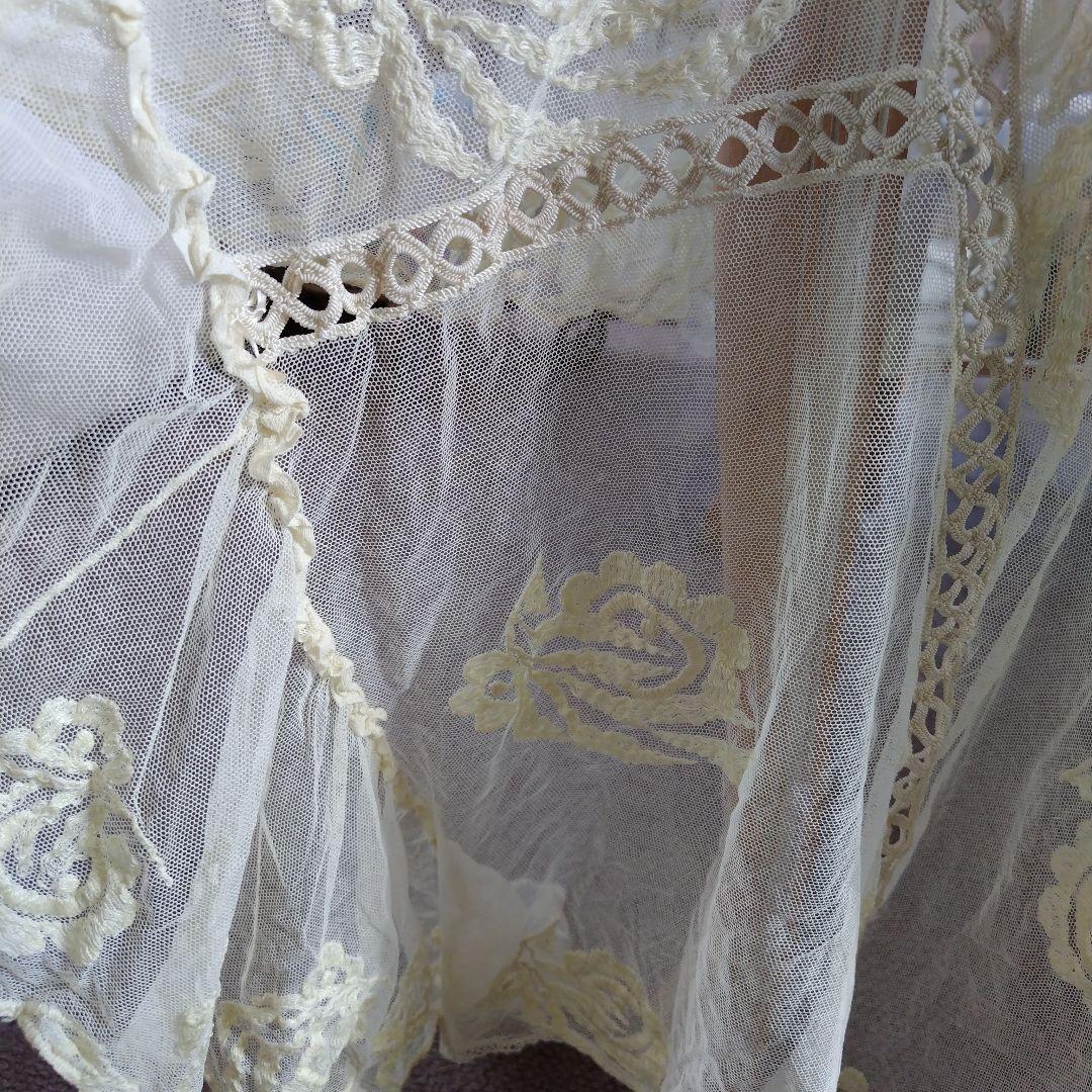 フランスアンティークチュール　ベッドカバー