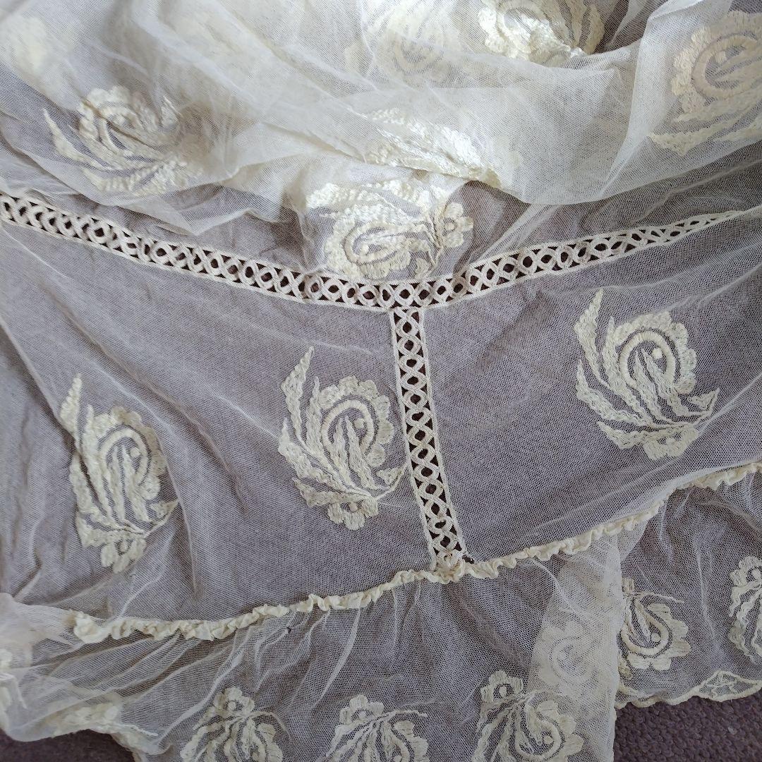フランスアンティークチュール　ベッドカバー