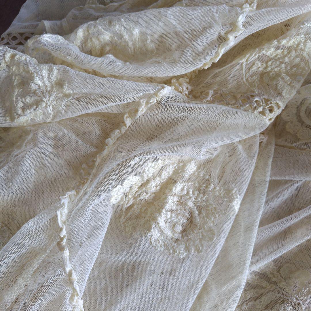 フランスアンティークチュール　ベッドカバー