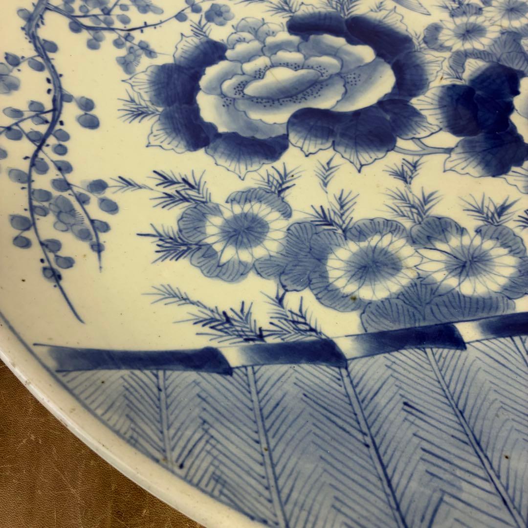 染付大皿　花鳥文様　約54cm（一尺8寸）　藍青色　磁器皿　時代物