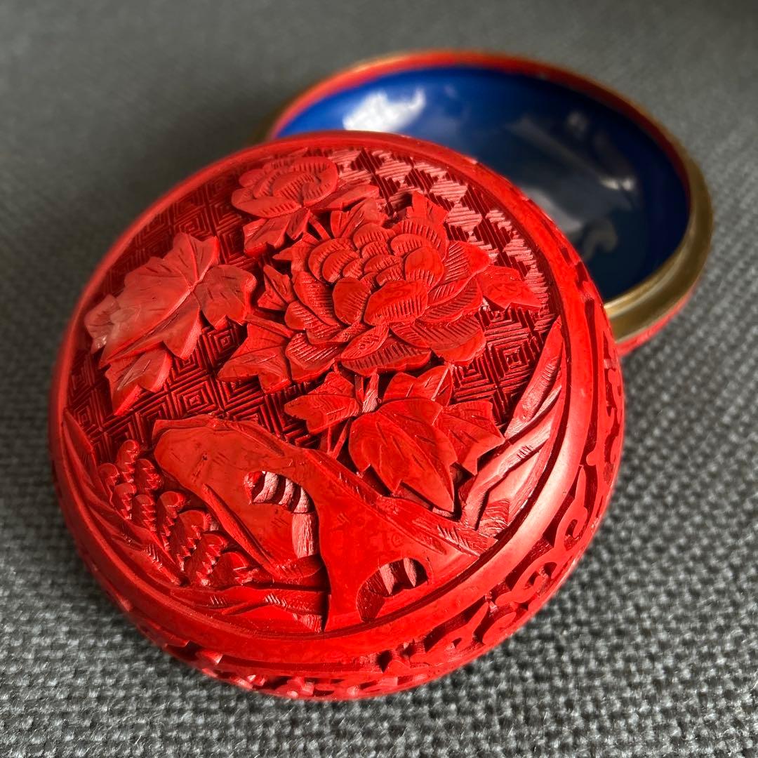 中国骨董【旧家蔵民国時代大き目銅胎彫漆堆朱内七宝香合印泥合】細工精密花鳥彫刻貴重