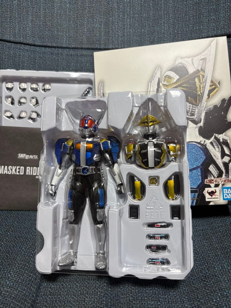 仮面ライダー 電王 S.H.Figuartsフィギュアーツ 真骨彫製法4体セット