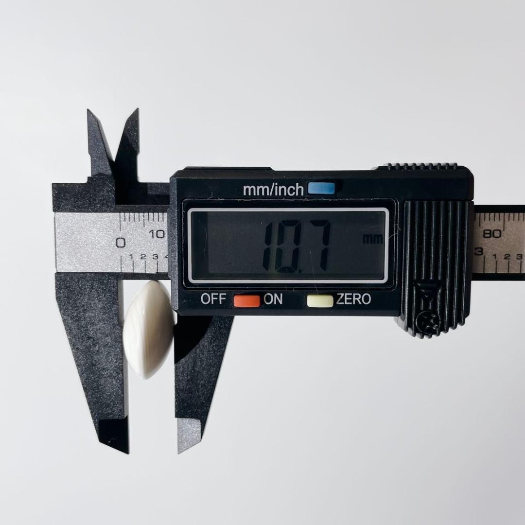 碁石 蛤 37号 38号 那智黒 高級 極厚 囲碁 白石 黒石 碁笥付き