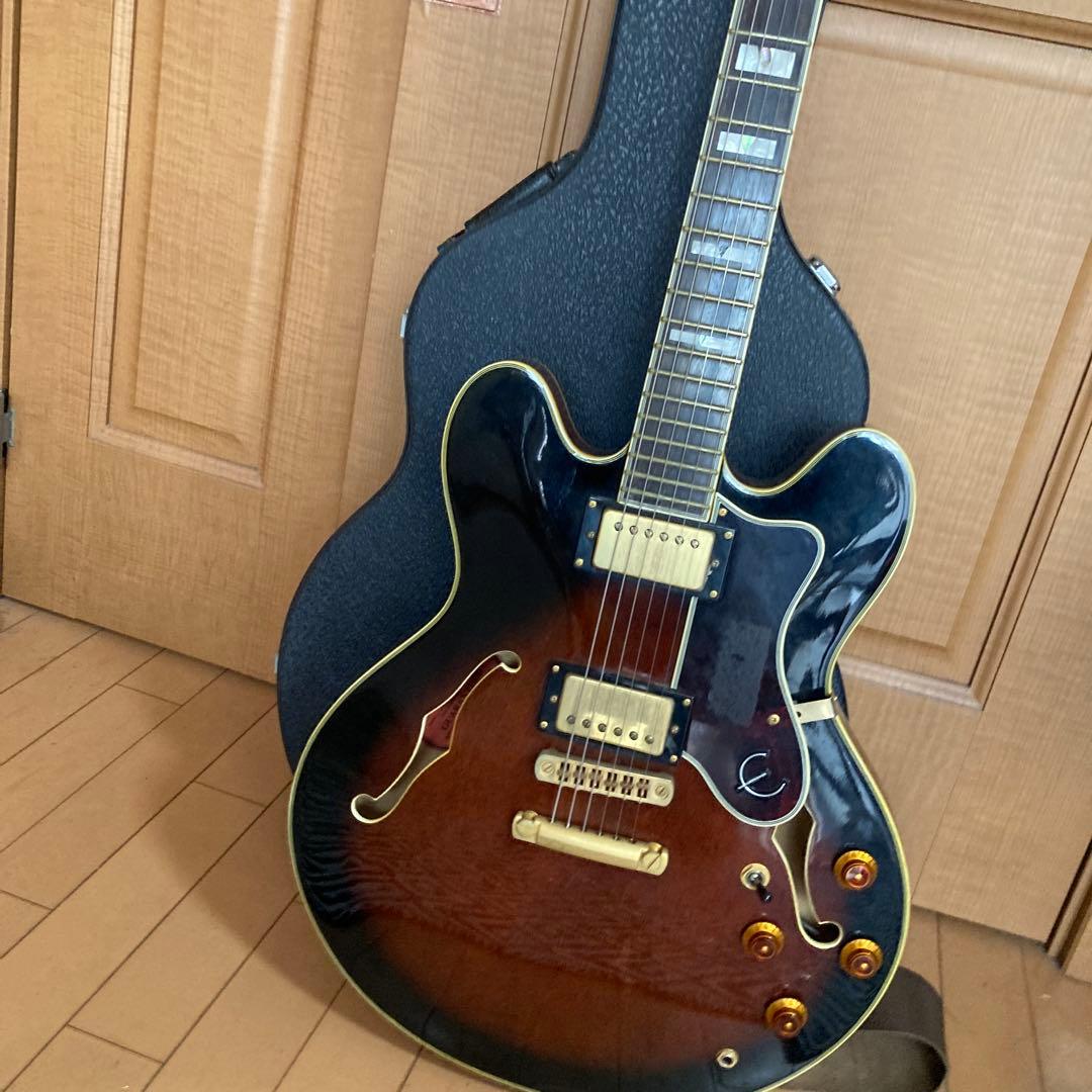 Epiphone GIBSON　Sheraton IIセミアコ専用ケースジャンク