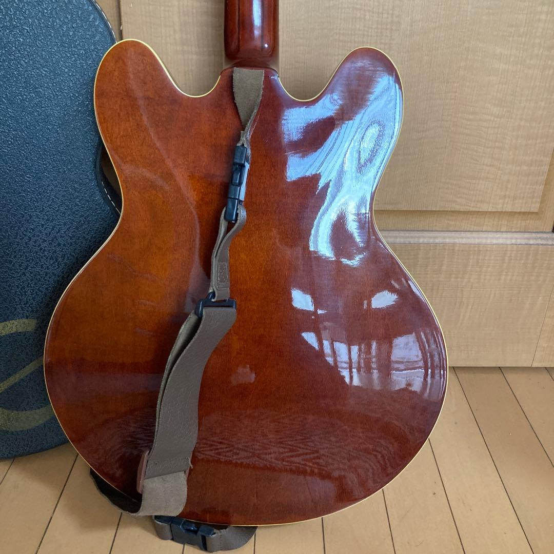 Epiphone GIBSON　Sheraton IIセミアコ専用ケースジャンク
