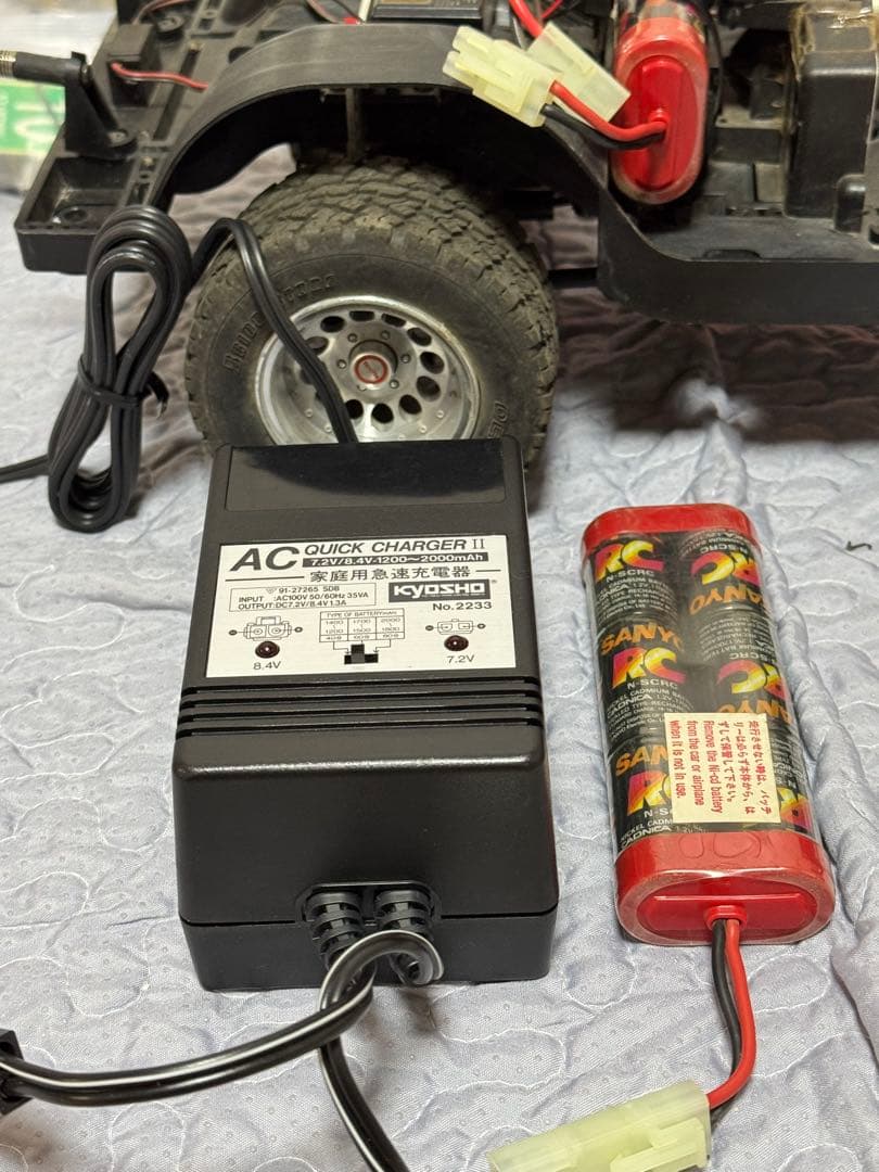 希少！年代物　京商製　1/9 電動ラジコン　ハイラックスサーフ4WD 【稼動品】