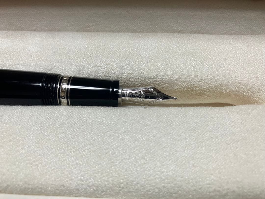 MONT BLANC モンブラン　ボエム　万年筆 黒