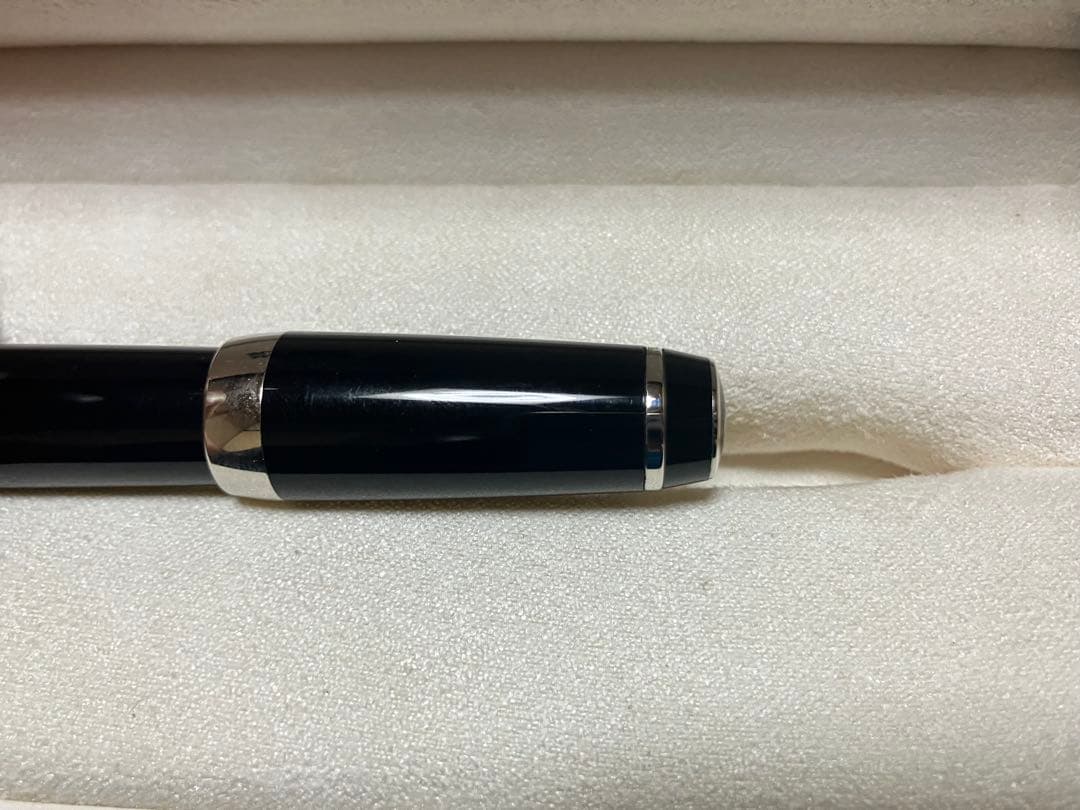 MONT BLANC モンブラン　ボエム　万年筆 黒