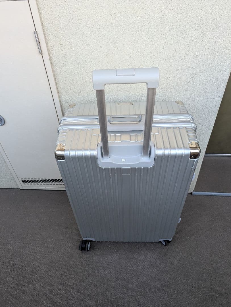 ☆たっぷり容量！！1回のみ使用キャリーケース☆