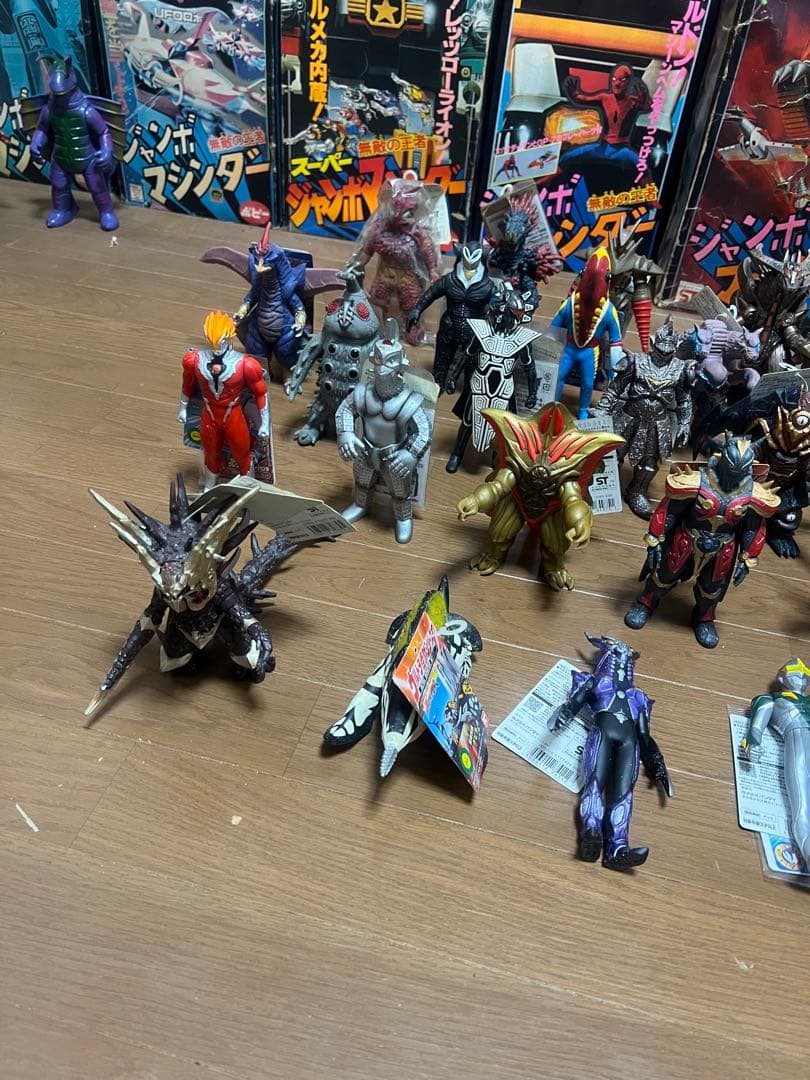 ウルトラマンシリーズ 怪獣フィギュア コレクション42体セット　未使用　バンダイ