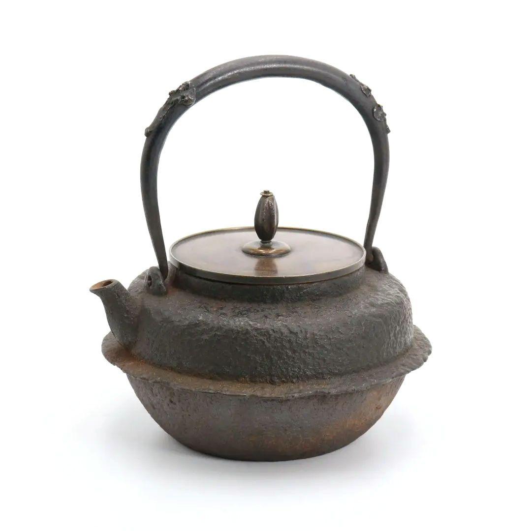 羽根付鉄瓶 斑紫銅蓋 茶道具 小振り 釜師系 TX412　GK1