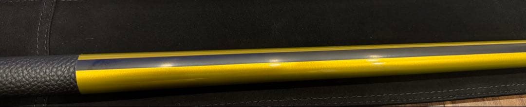 <にはんま>(限定品新品)PREDATOR P3 ゴールドカラー