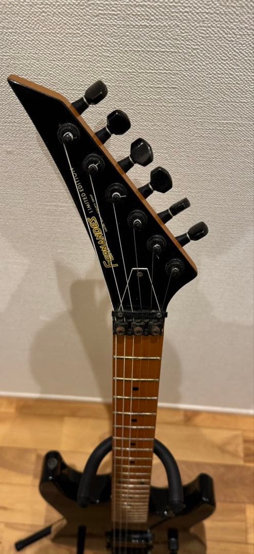 Fernandes STJタイプ　リバースヘッド