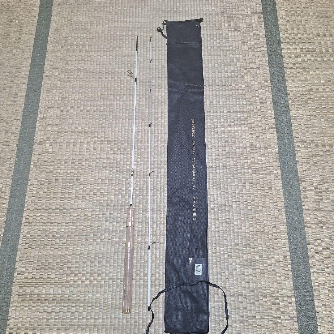 入手困難ムカイ陰キャ限定コラボ　ステップスティック　SS-1622L