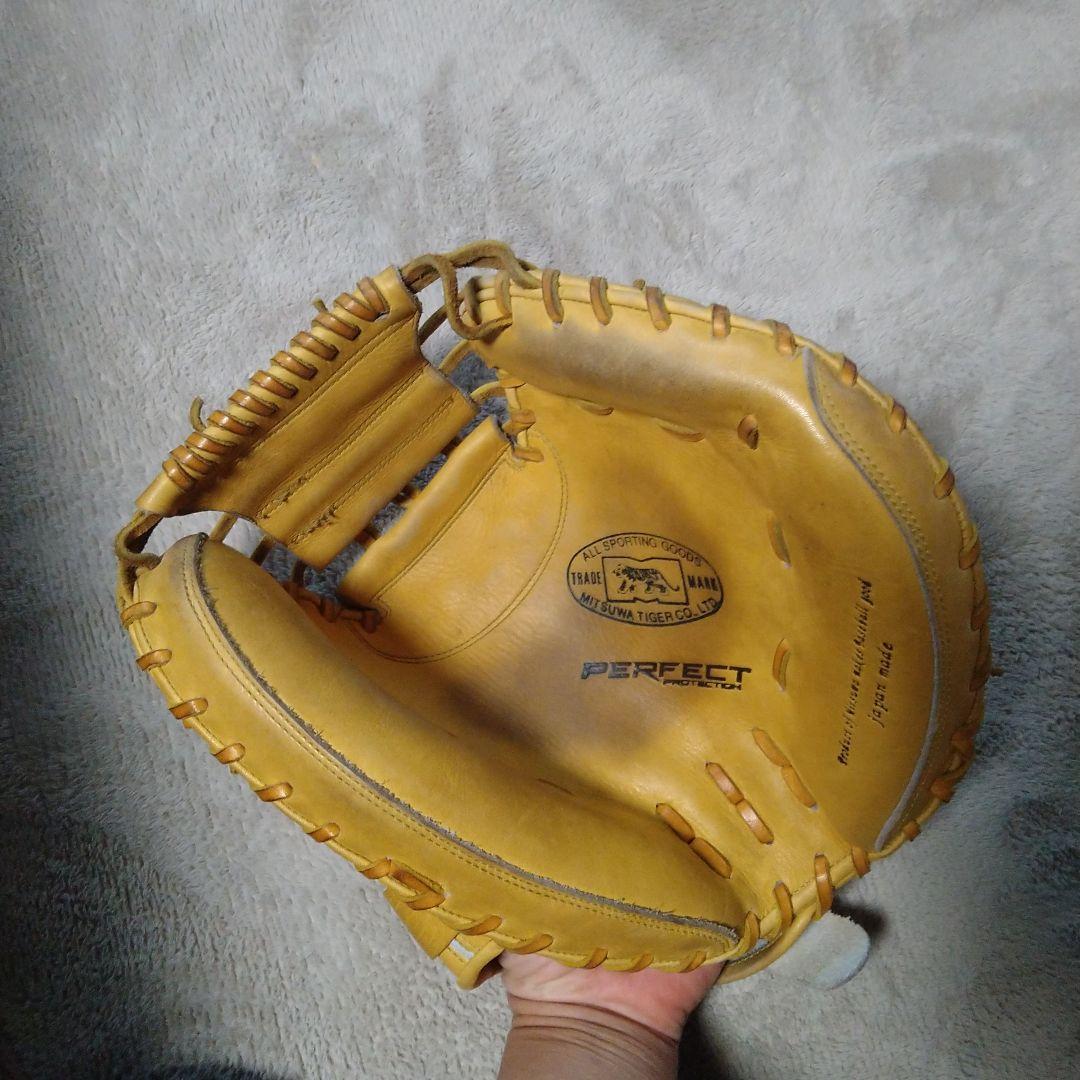 美津和タイガー軟式用キャッチャーミット
