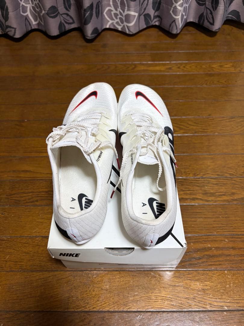 マックスフライ1 More Uptempo(モアテン) サイズ26.5