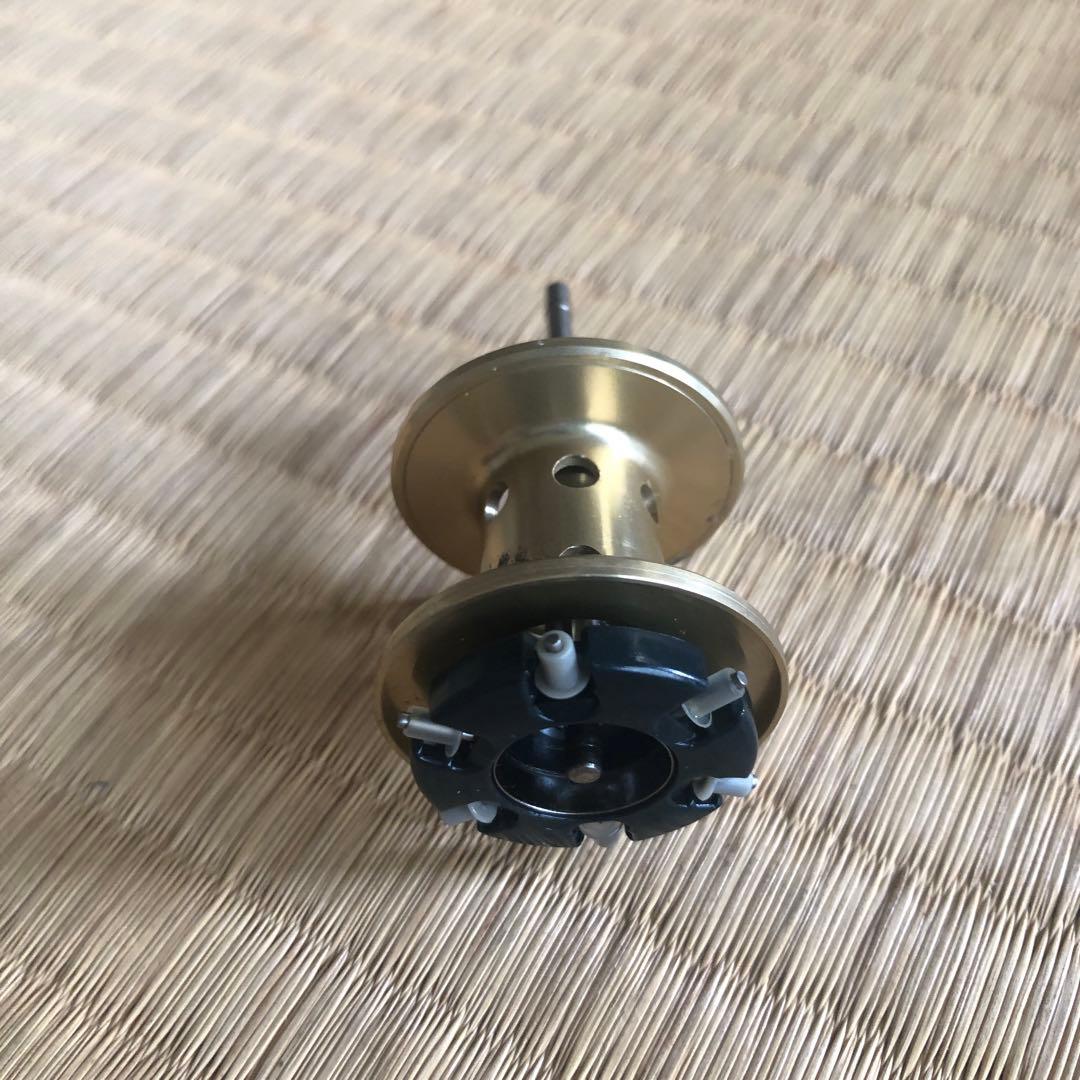 SHIMANO 100XT CALCUTTA リール