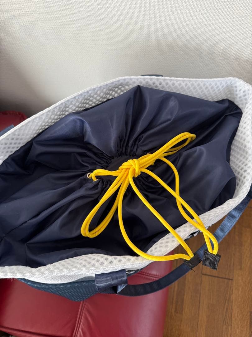 【新品タグ付き】Russeluno ゴルフバッグ メッシュ ホワイト/ネイビー