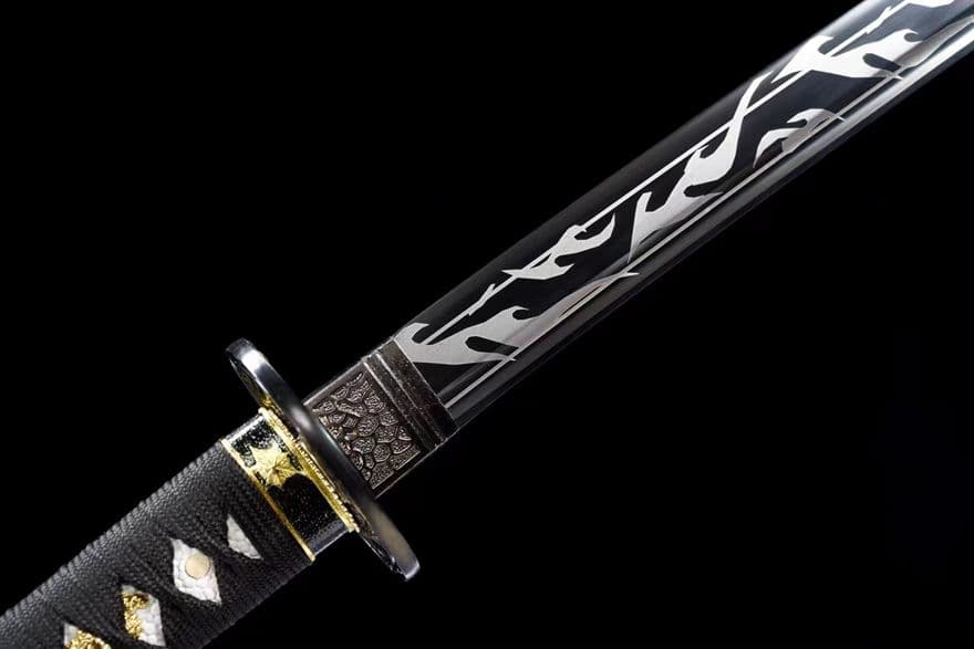 高性能マンガン鋼発黒『古典虎長刀』武具　刀装具　日本刀　模造刀 居合刀