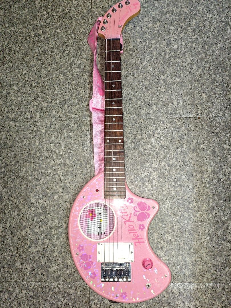 FERNANDES ZO-3 Hello Kitty エレキギター ハローキティ