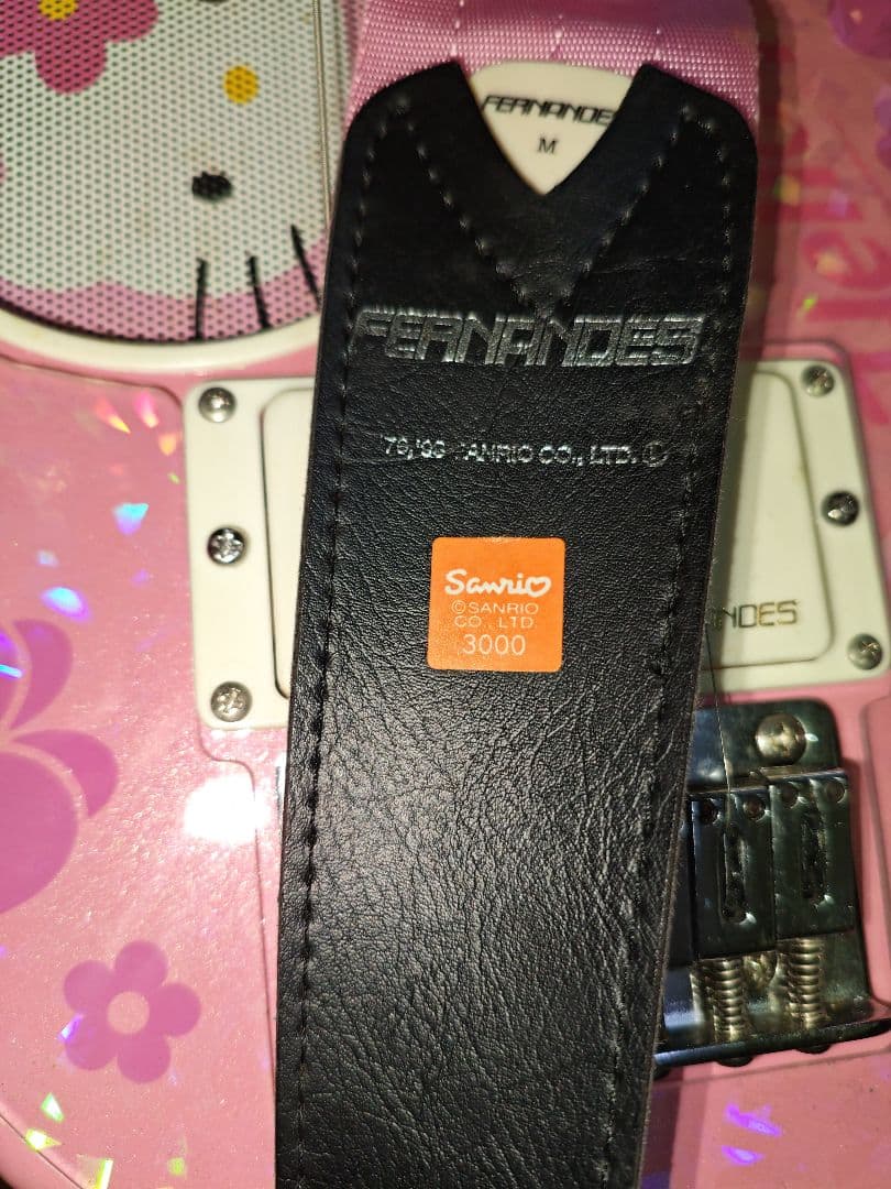 FERNANDES ZO-3 Hello Kitty エレキギター ハローキティ