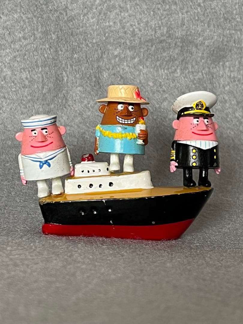 サントリー　アンクルトリス　ノベルティ　フィギュア