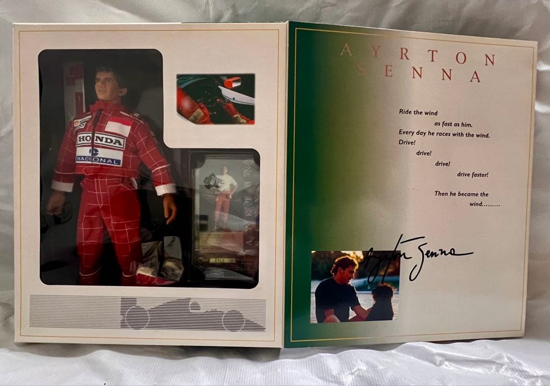 限定1999体No.715タカラ製 アイルトン・セナ フィギュア　コレクション品