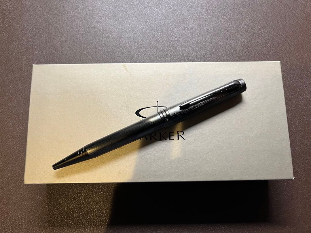 Parker プリミエ　モノクローム　専用ケース付き