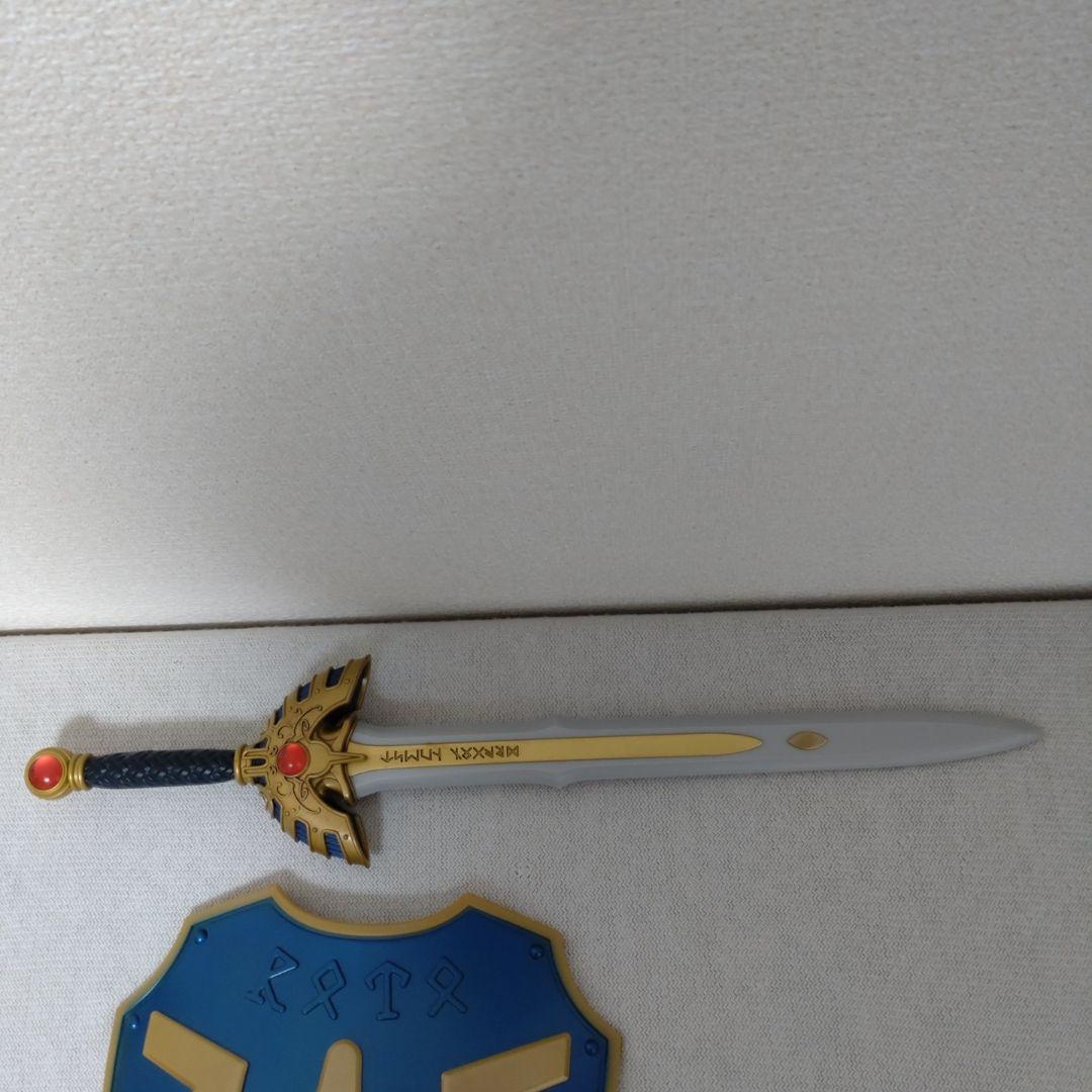 ドラゴンクエスト勇者の剣と盾