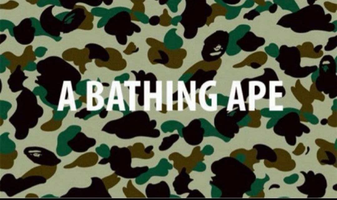 エイプ【新品】だるま〈特典有り〉BAPE 幸運 迷彩 馬 開運 厄除 オブジェ