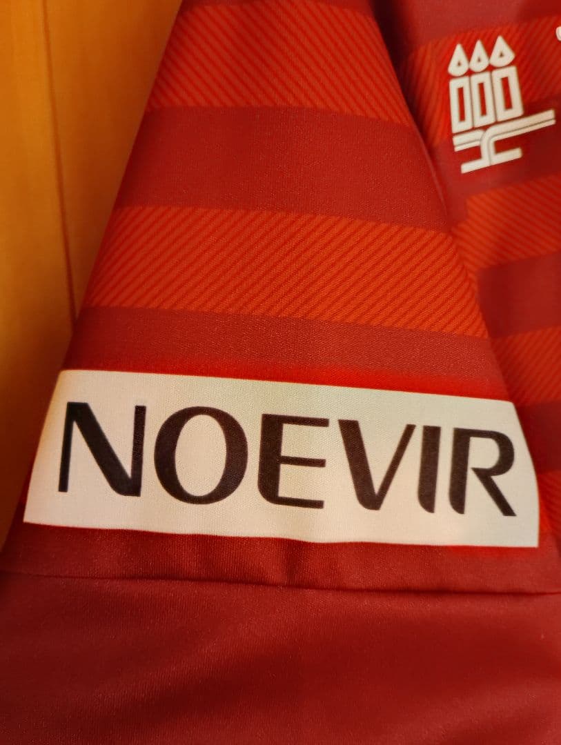 ヴィッセル神戸　ユニフォーム　アンドレス・イニエスタ