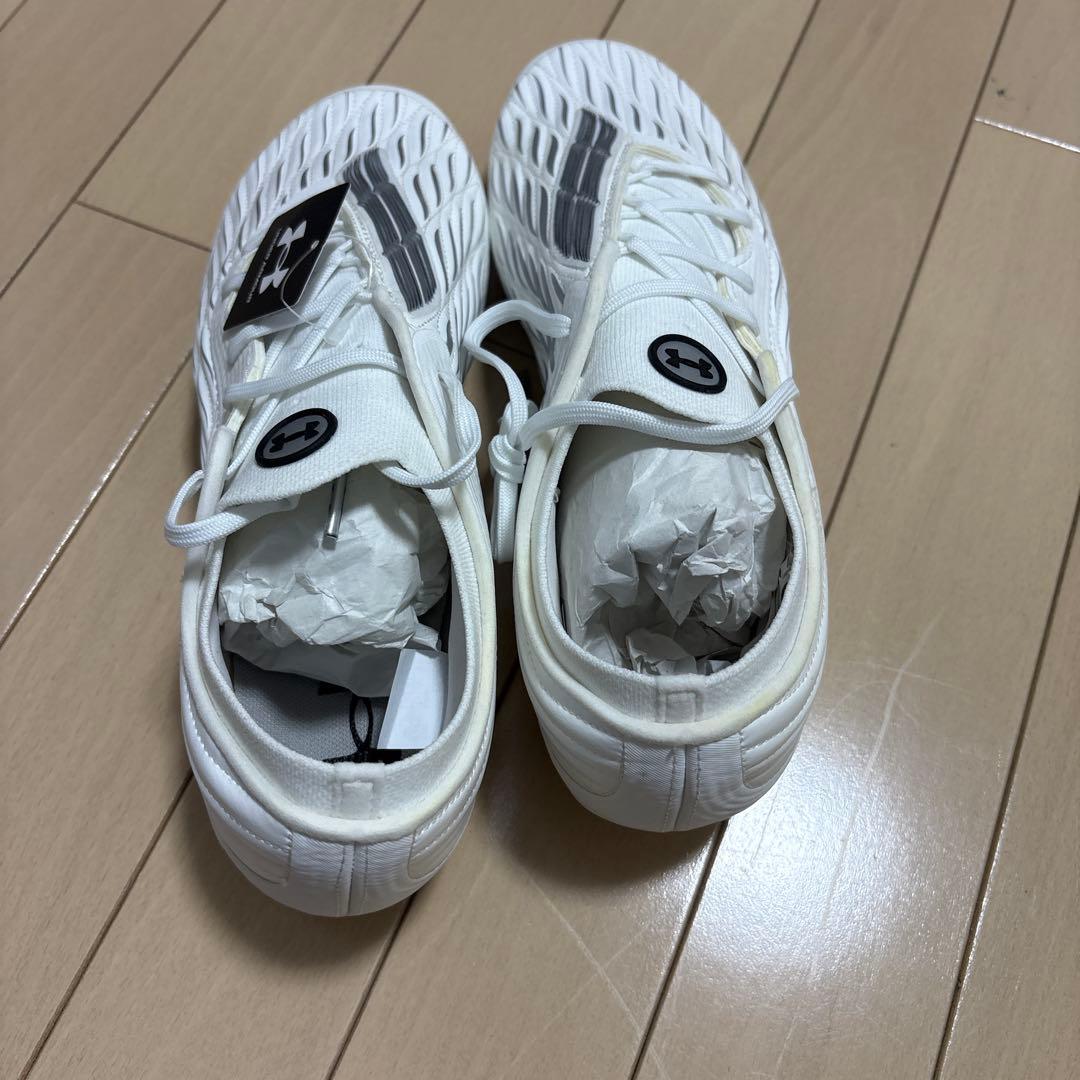 アンダーアーマー　マグネティコエリート4 FG 27.5cm 新品未使用品