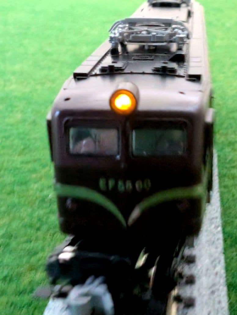 KATO　EF58 60　お召予備機　日章旗付き　3050