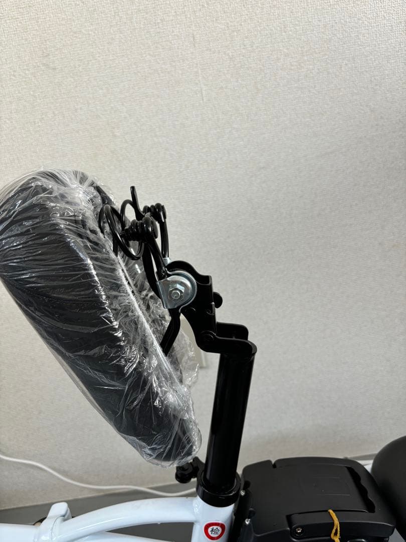 送料込み/新品/ハイスペック/折りたたみ/電動アシスト自転車/白