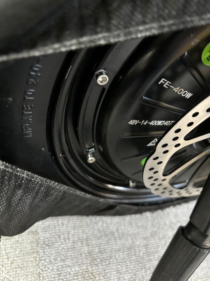 送料込み/新品/ハイスペック/折りたたみ/電動アシスト自転車/白