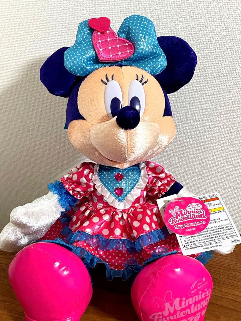 新品未使用　ディズニーパルパルーザ　ミニーのファンダーランド　ぬいぐるみ　♡♡