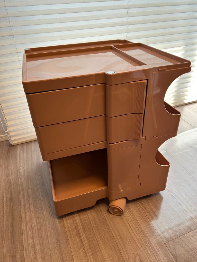 キャスター付きワゴン　3段　ボビーワゴン　ピンク