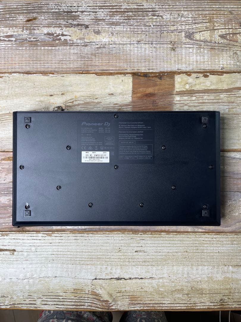 ボ*ん様 Pioneer DJ DDJ-200 スマートDJコントローラー【未使