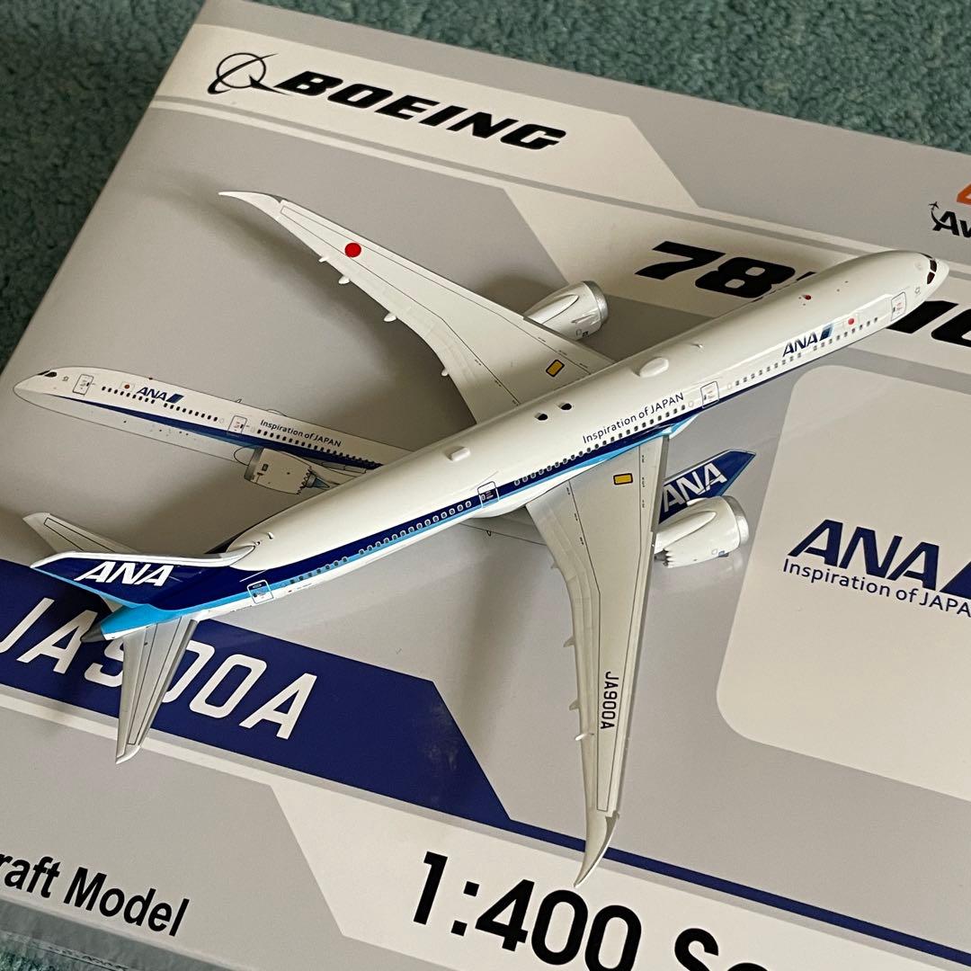 ANA 787-10 全日空 JA900A av スタンド付き 1:400