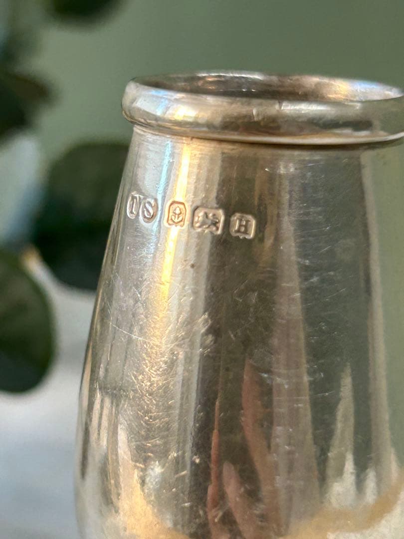 1803年イギリス製アンティーク　純銀調味料入れ