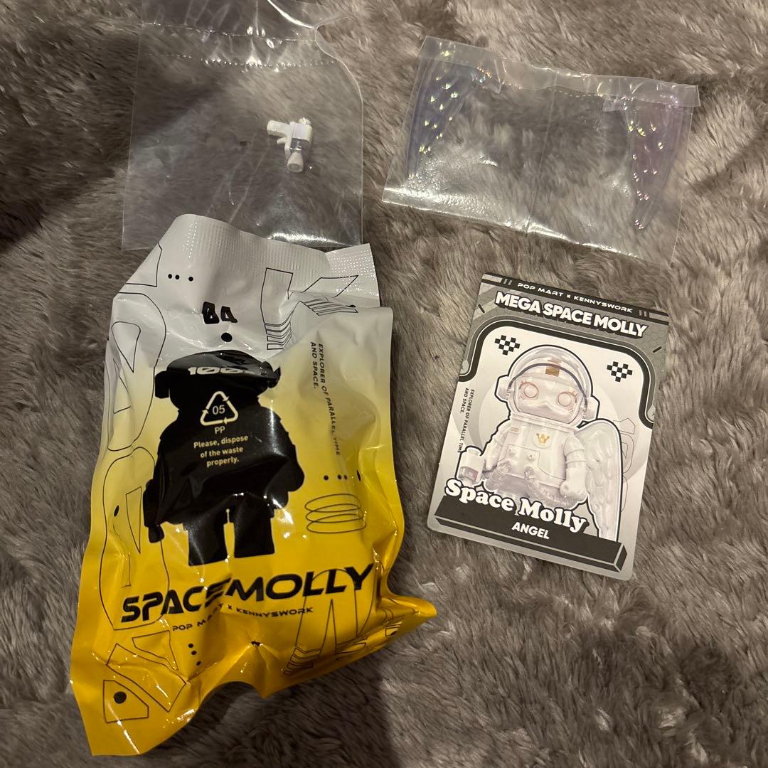 MEGA SPACE MOLLY エンジェル　シークレット