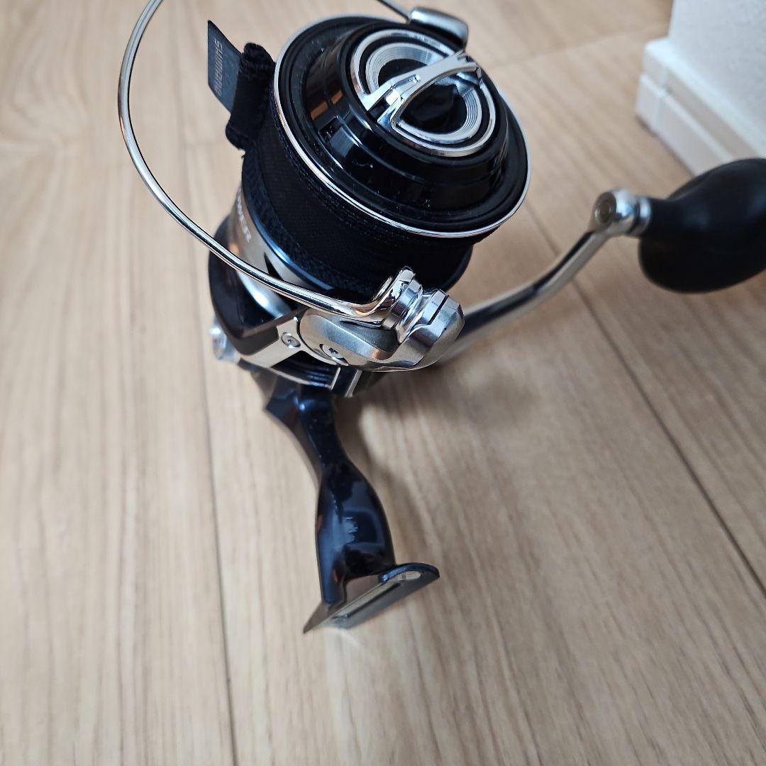 シマノ TWIN POWER スピニングリール　10000HG